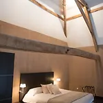 Le Domaine Des Lys 4*