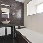 Le Domaine Des Lys ホテル