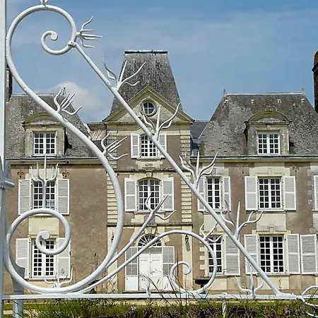 Le Domaine Des Lys Hotel 4*