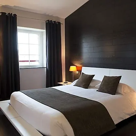 Le Domaine Des Lys 4*