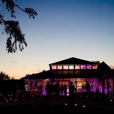 Le Domaine Des Lys ホテル