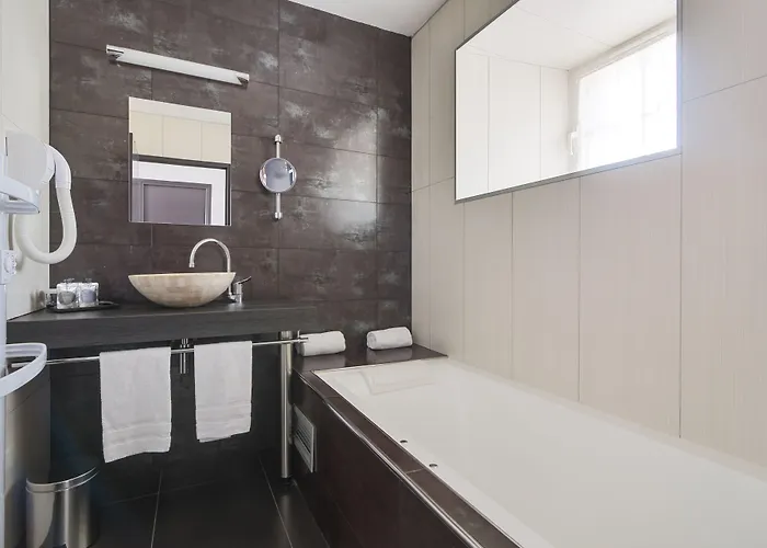 Hotel Le Domaine Des Lys Ancenis