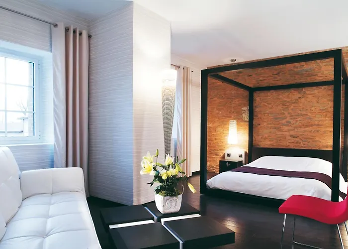 Hotel Le Domaine Des Lys 4*