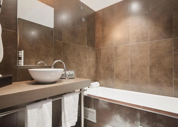 Le Domaine Des Lys Hotel