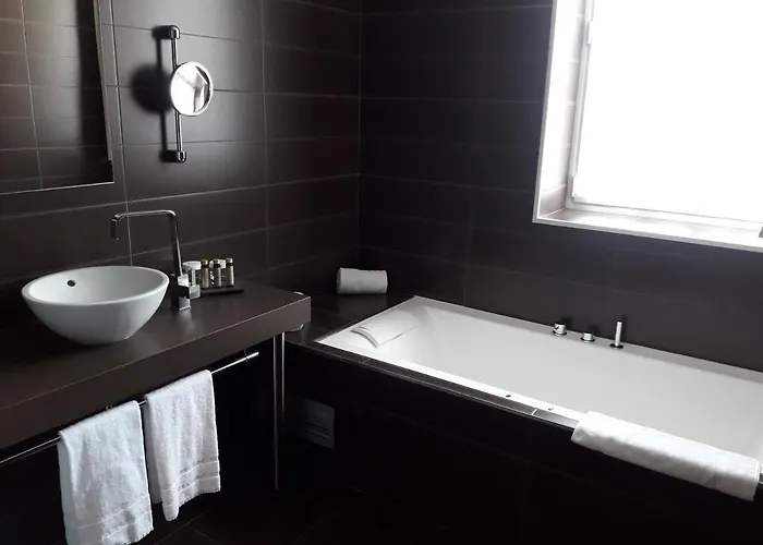 Hotel Le Domaine Des Lys 4*